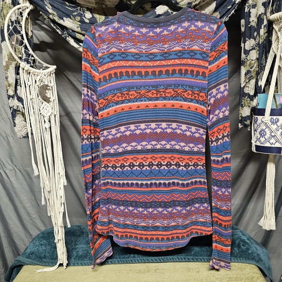 3/$25 Splendid | Waffle Knit Long Sleeve Thermal Top size Medium - Picture 7 of 10